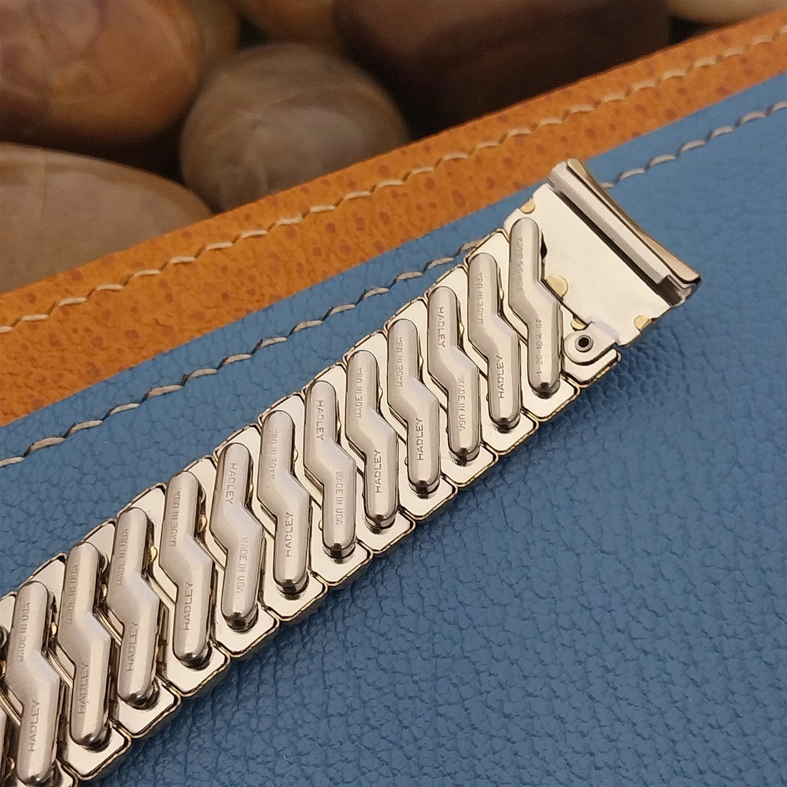 17.2mm 10k Gold-Filled Elgin Wide Classic Expansion nos 1950s Vintage Watch Band