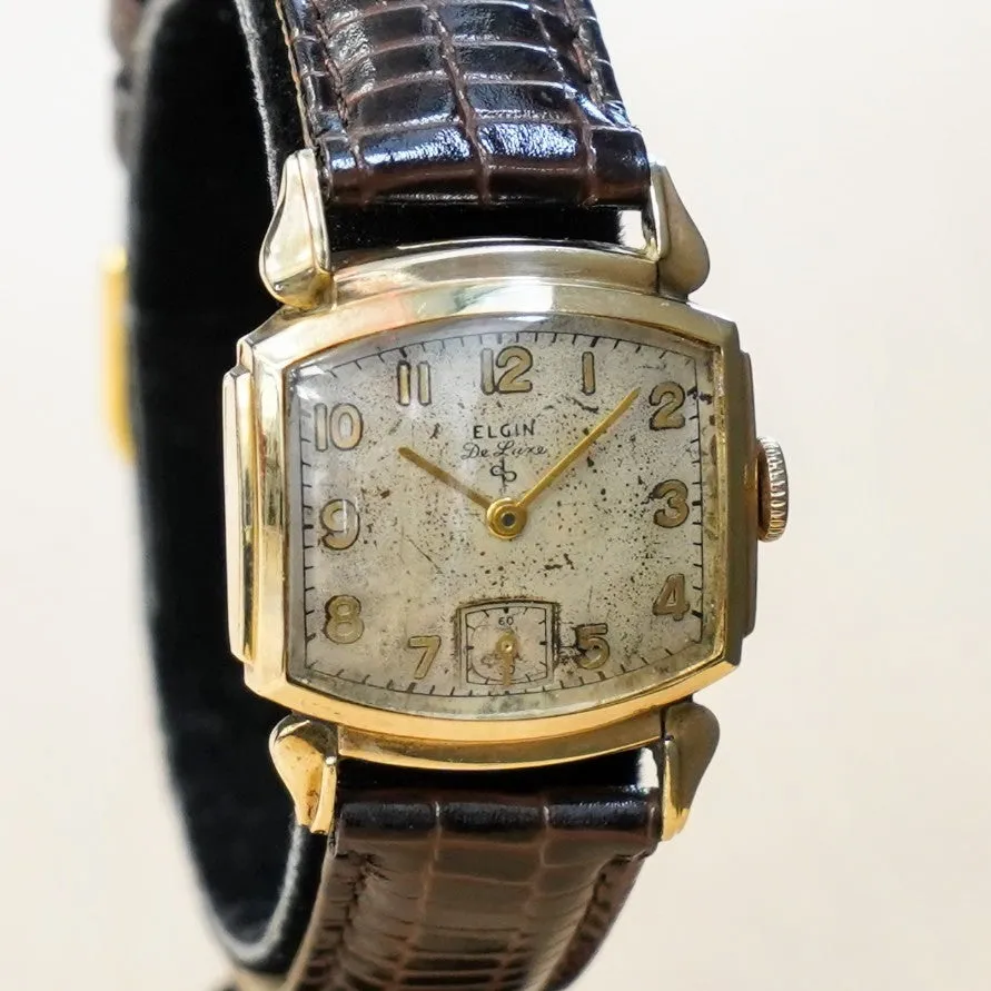 1947 ELGIN De Luxe Watch Durapower 17 Jewels Grade 555 Wristwatch 10K GF Fancy Case
