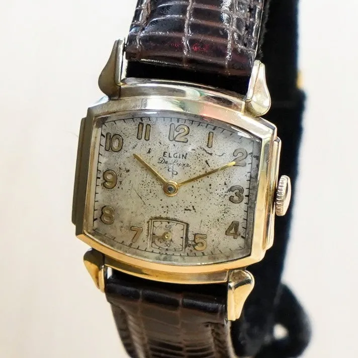 1947 ELGIN De Luxe Watch Durapower 17 Jewels Grade 555 Wristwatch 10K GF Fancy Case