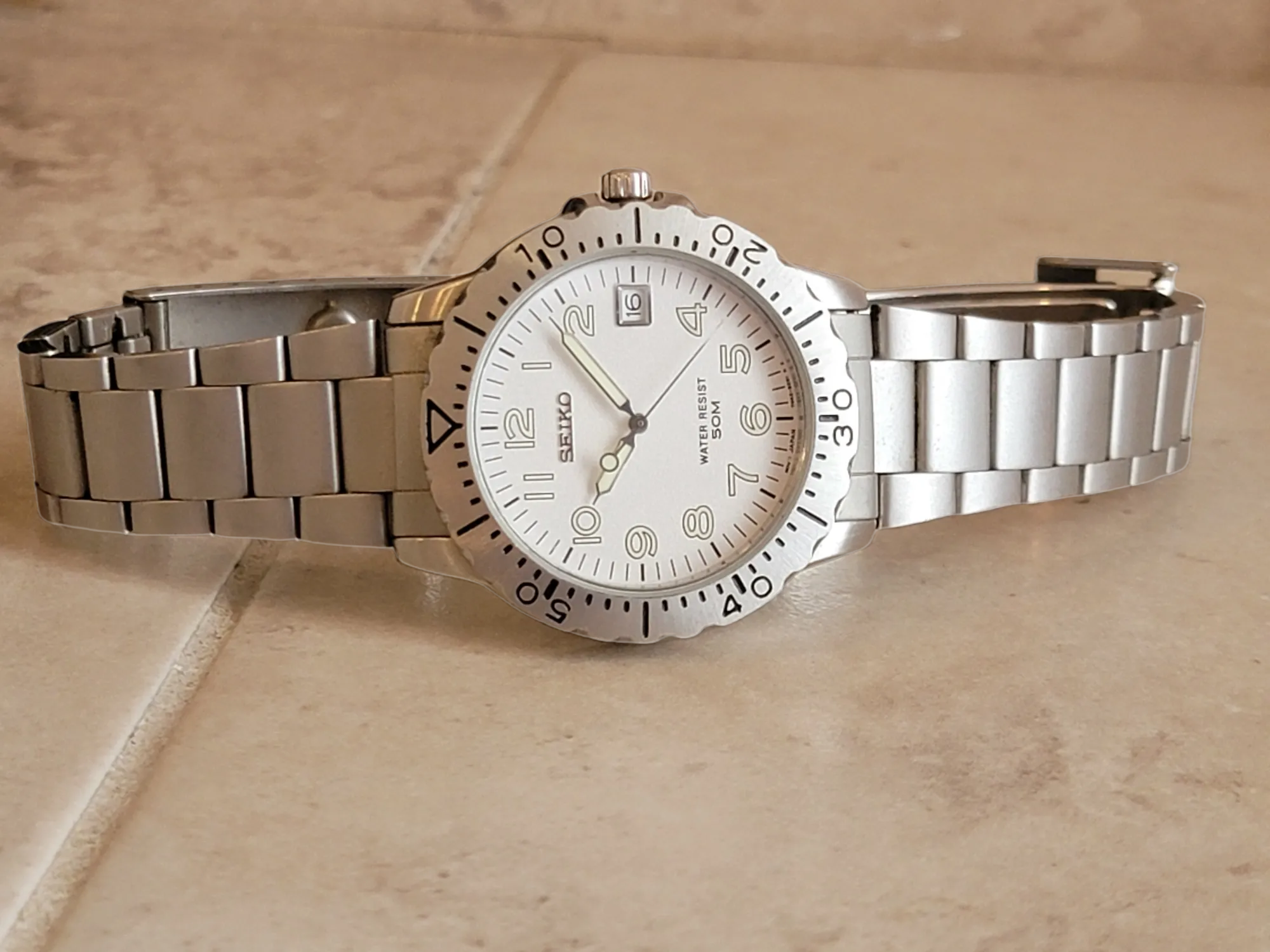 1998 SEIKO Quartz Watch -Diver Style- Date Indicator