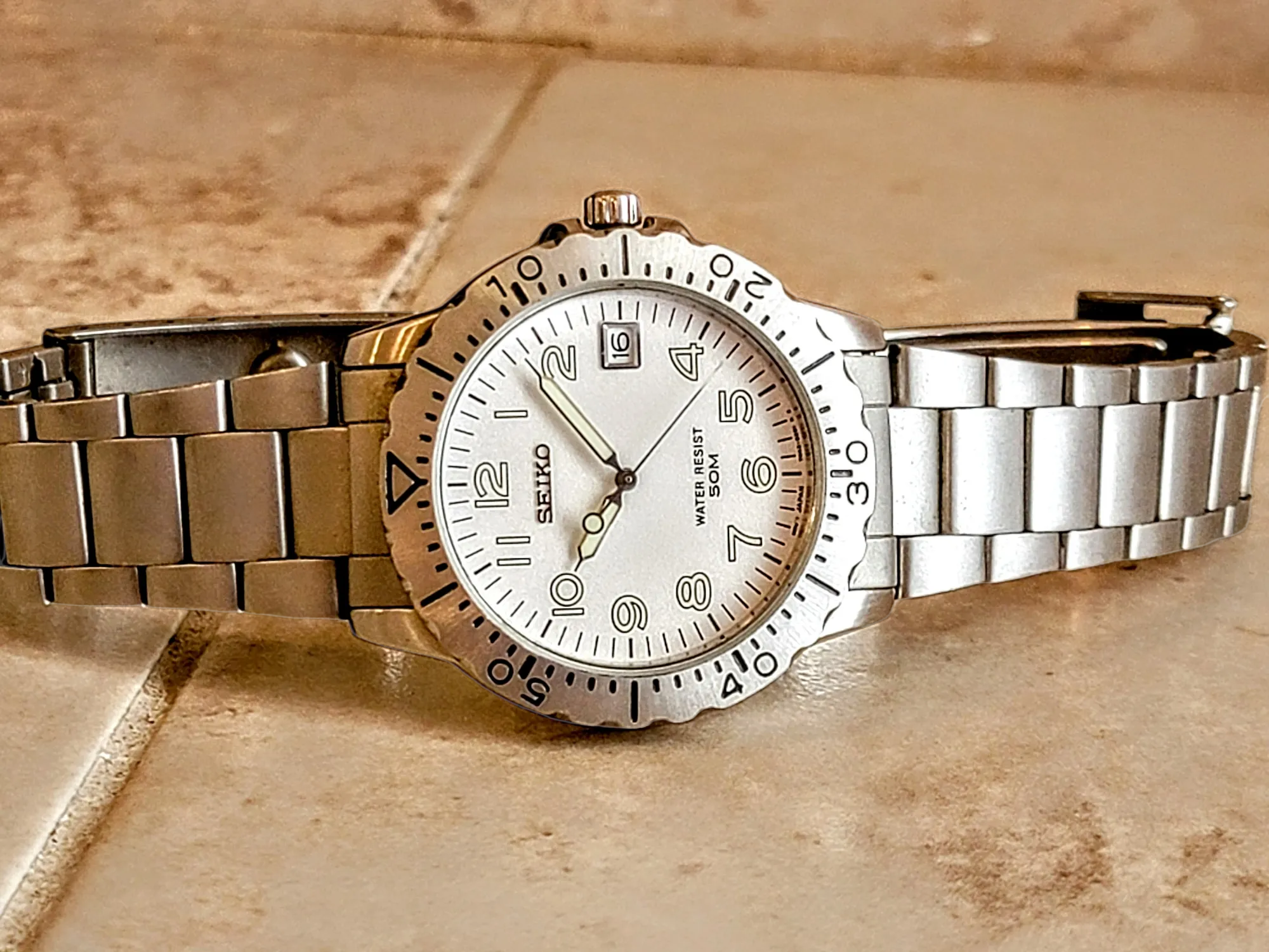 1998 SEIKO Quartz Watch -Diver Style- Date Indicator