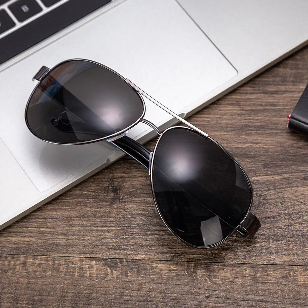 3PCS Men's Fashion Gift Set Business Style Quartz Watch Wallet  Sunglasses Set
