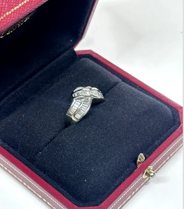 ANTIQUE RADIANT LADIES' DIAMOND WHITE GOLD SETTING RING - $20K APR w/ CoA!