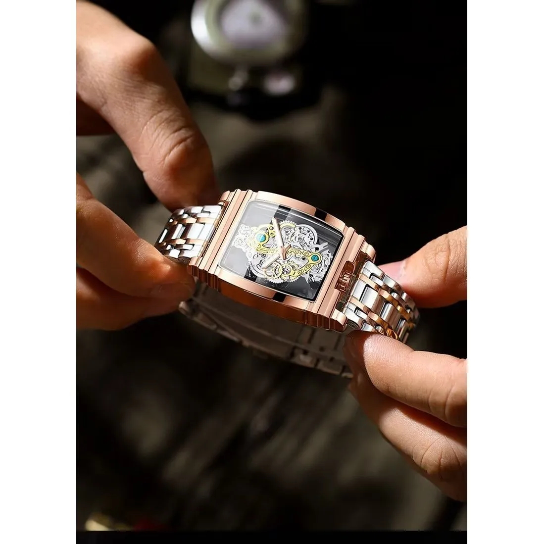 Chromura Timepiece Elegance