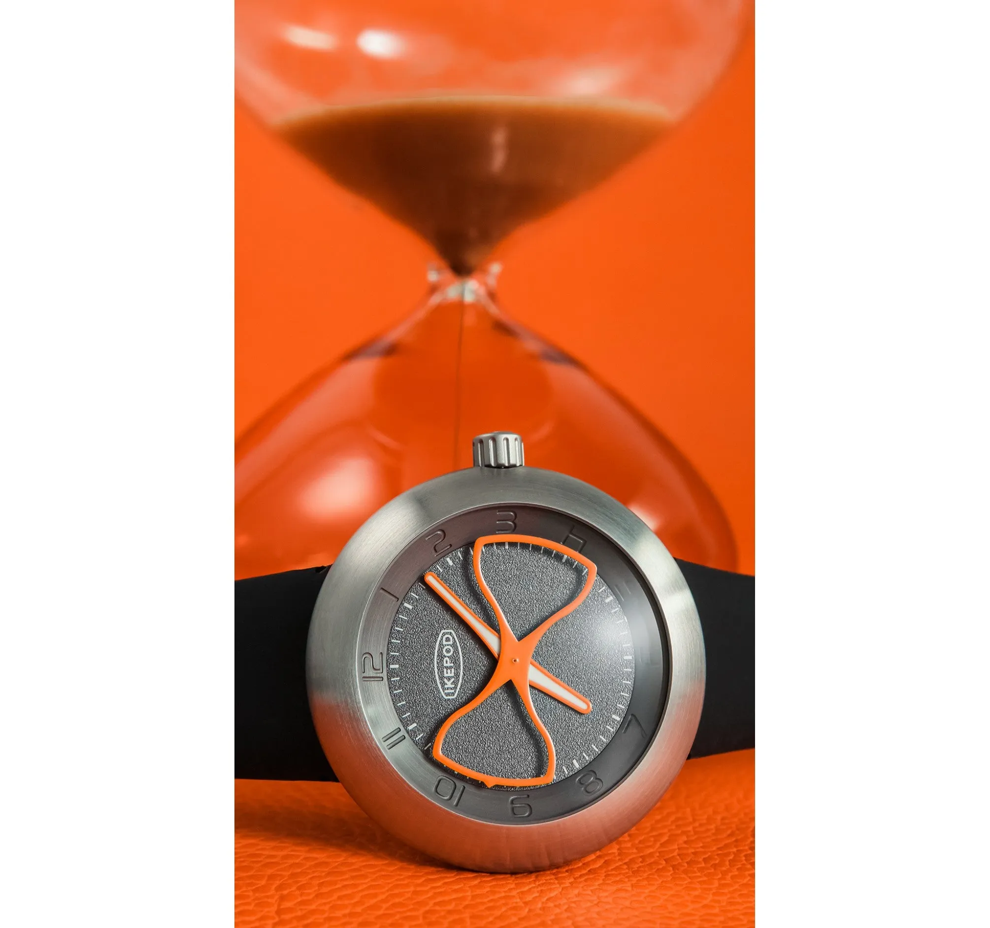 IKEPOD Megapod ROB Hour Glass