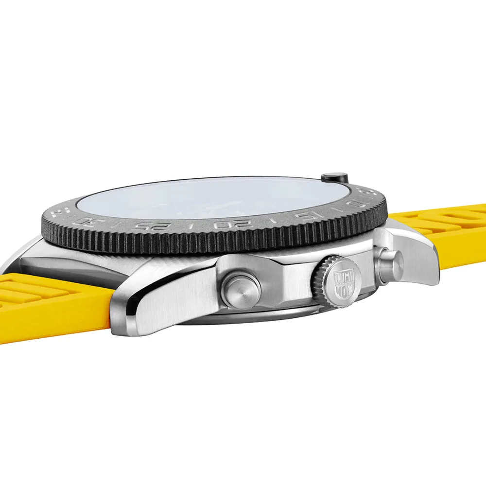 Luminox Men's Black Dial Yellow Rubber Band Ronda Z60 Watch - XS.3145