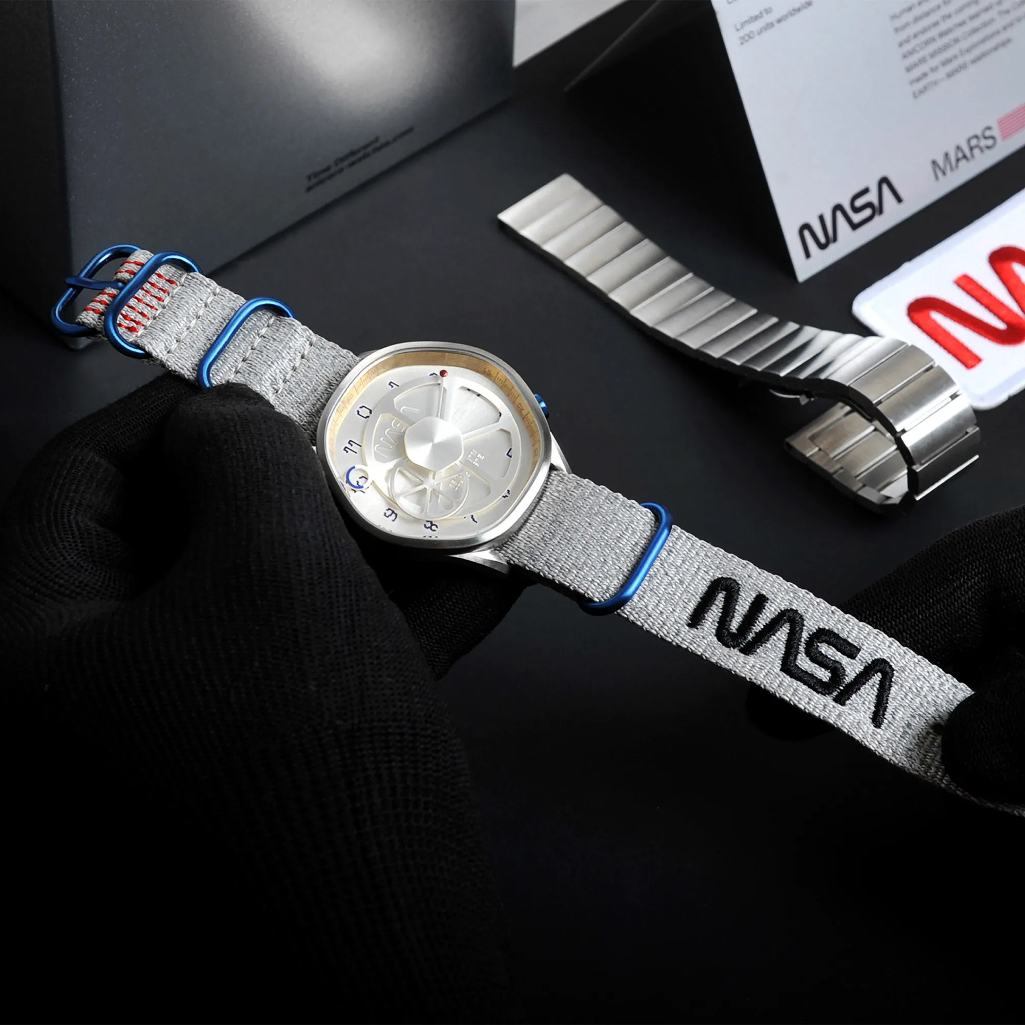 NASA themed - ANICORN - "Mars Mission" The Mars Time Limited Edition (200pcs worldwide)