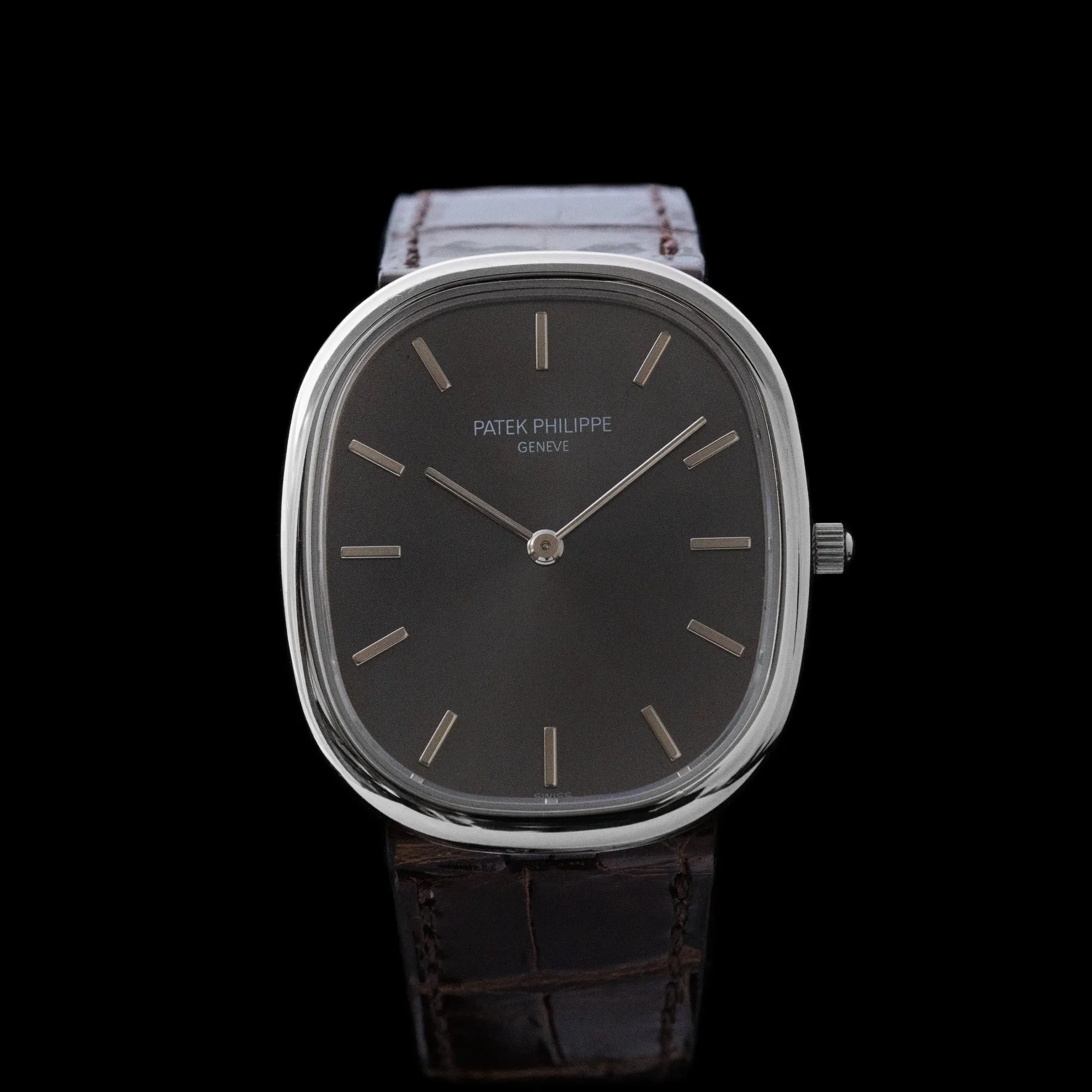 Patek Phillipe - 2006 Golden Ellipse