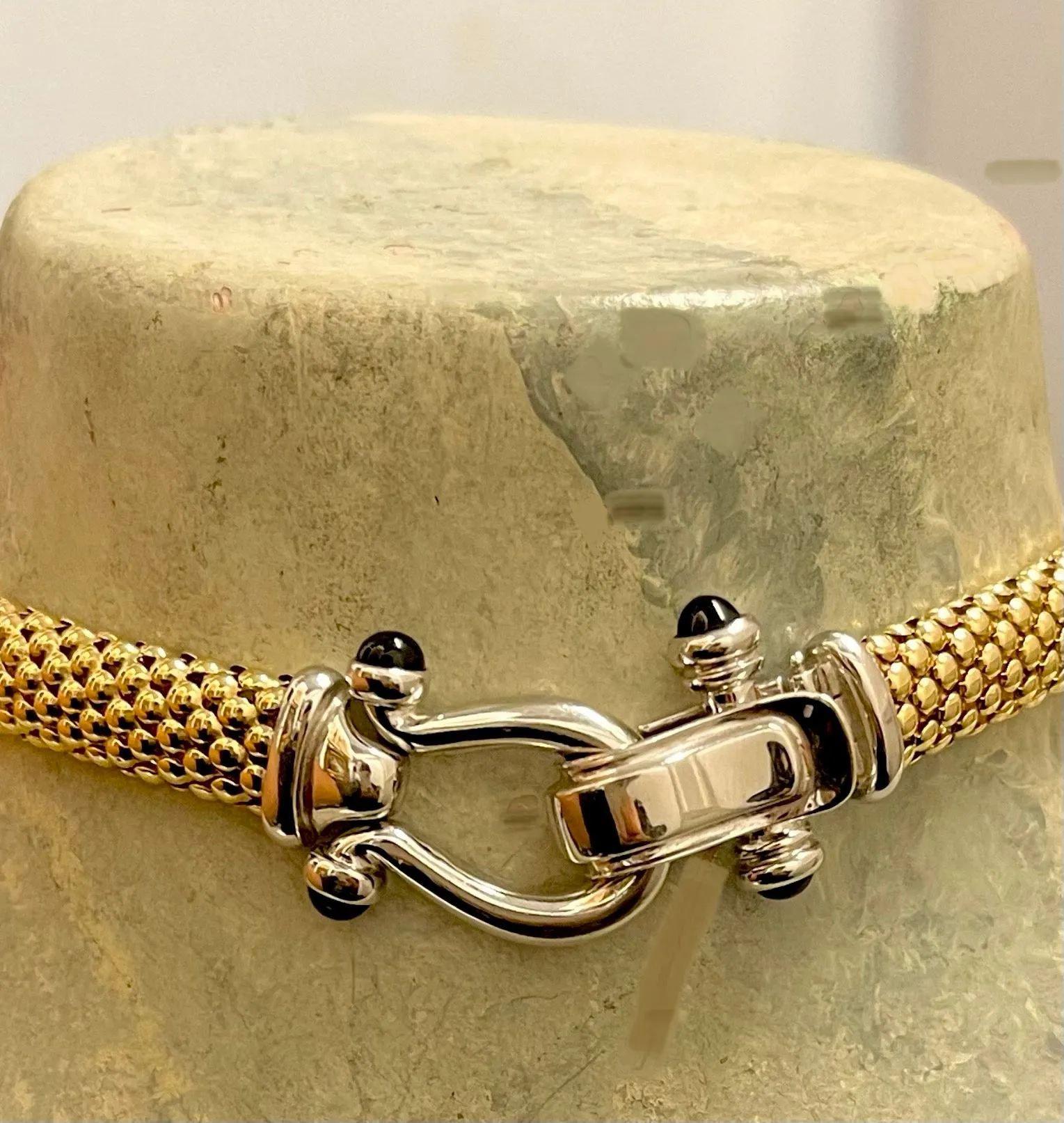 "BN" DSGNR BRAIDED HORSESHOE 4CT SAPH NECKLACE SOLID YG & WG - $13K APR w/ CoA!!