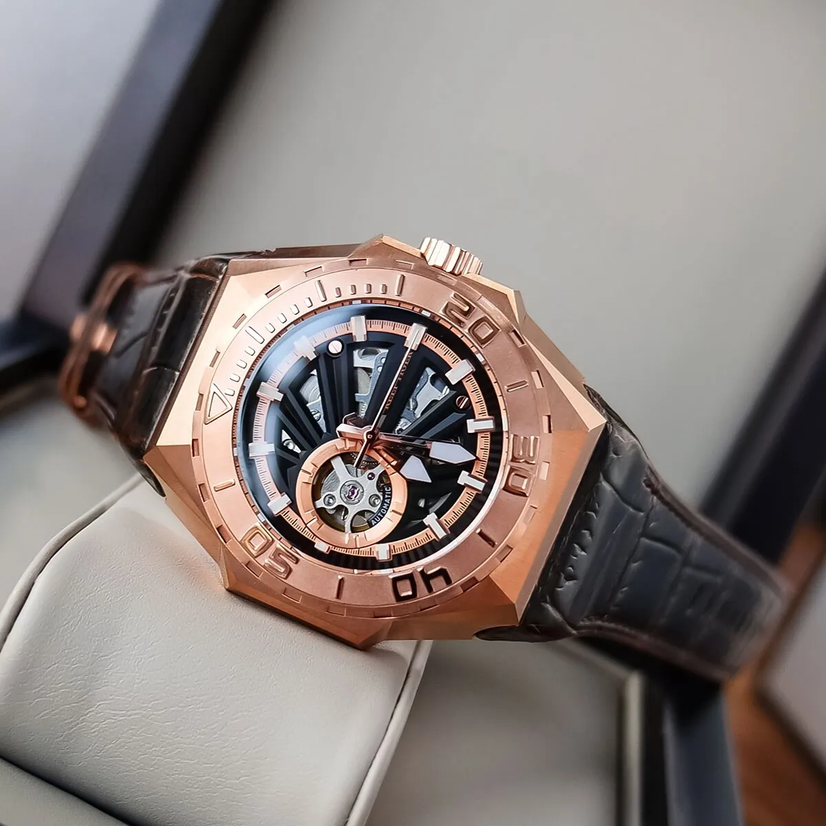 Reef Tiger/RT Luxury Brand Sport Watches Rose Gold Automatic Mechanical Skeleton Military Leather Watch Accessories RGA6903-S