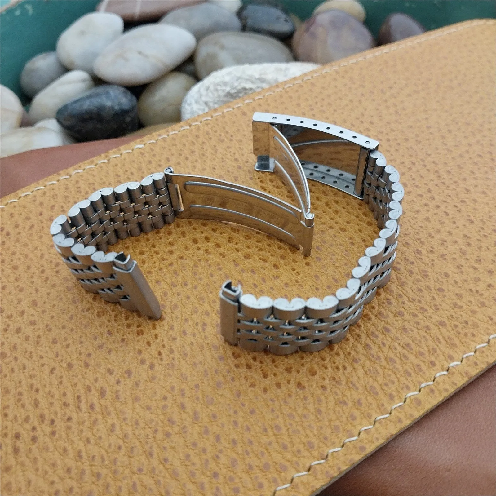 Stainless Steel Beads of Rice 18mm 19mm 20mm Unused nos Vintage Watch Band