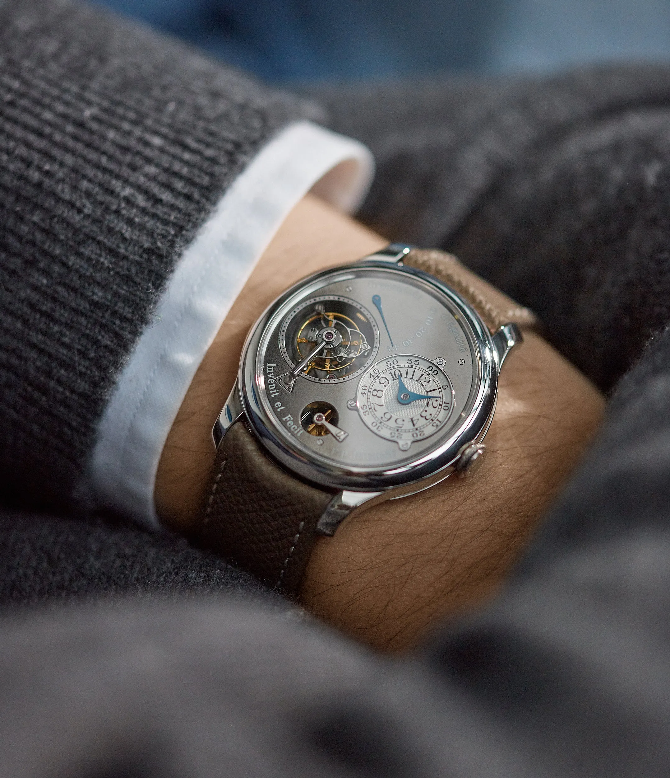 Tourbillon Remontoir | Ruthenium Dial | 40mm | Platinum