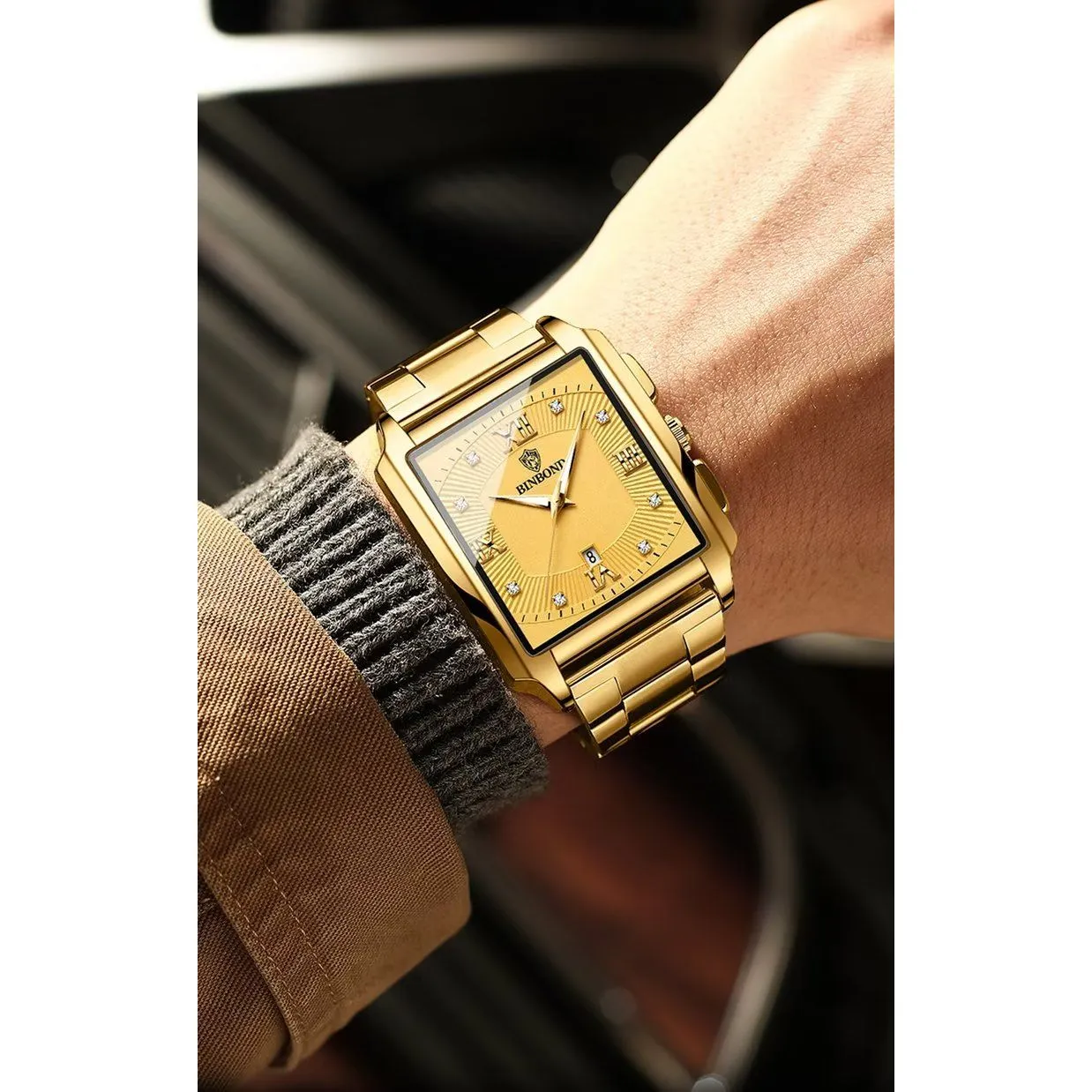 Veltique Chrono Buckle Elegance