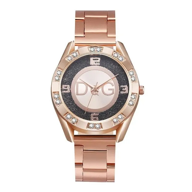 Woman's Retro Design Quartz Stainless Steel Wrist Watch